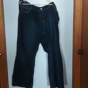 Penningtons straight fit boot leg Jean's sz 28